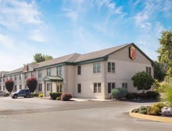 Super 8 By Wyndham Harrisburg Hershey West Buitenkant foto